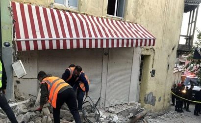 İzmir'de 4.9 büyüklüğünde deprem meydana geldi