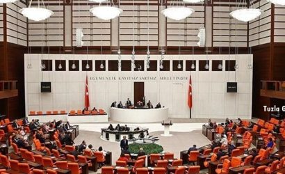 Başörtüsü teklifi Meclise sunuldu